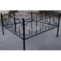 Оградка ритуальная № 085 размер 2,40 х 2,20 х 0,80 м. Производство: Украина, Одесса